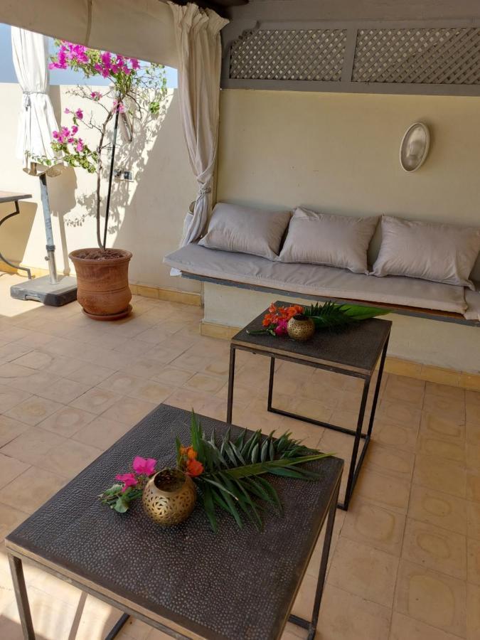 Riad La Porte De L'Oasis Marrakesh Esterno foto